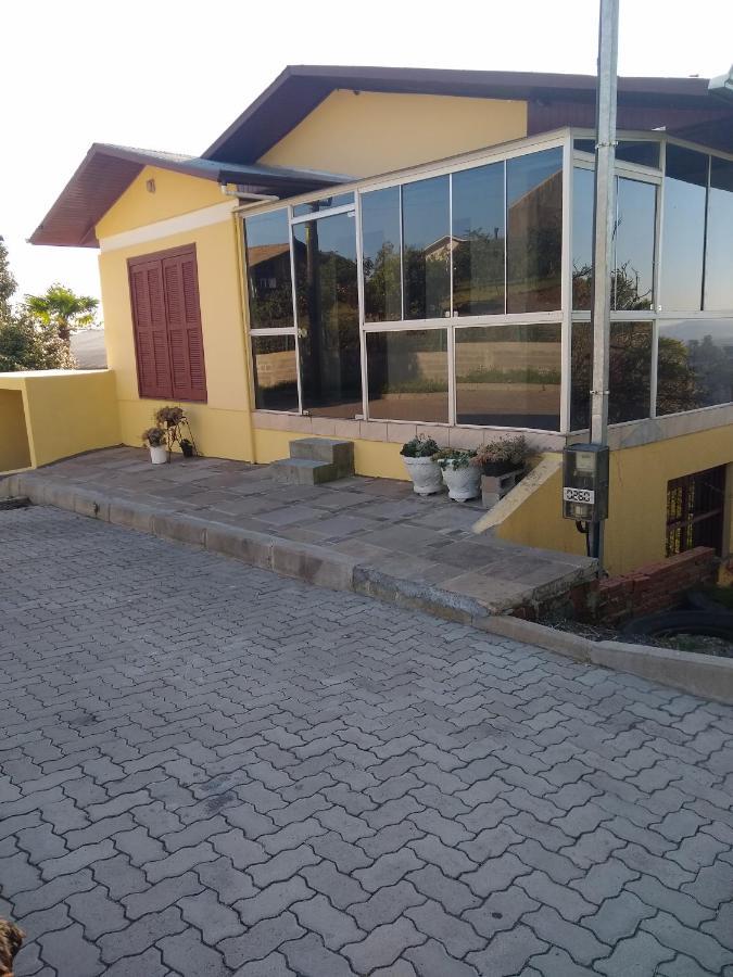 Casa Temporada Monte Belo Do Sul Villa Monte Belo dol Sul ภายนอก รูปภาพ