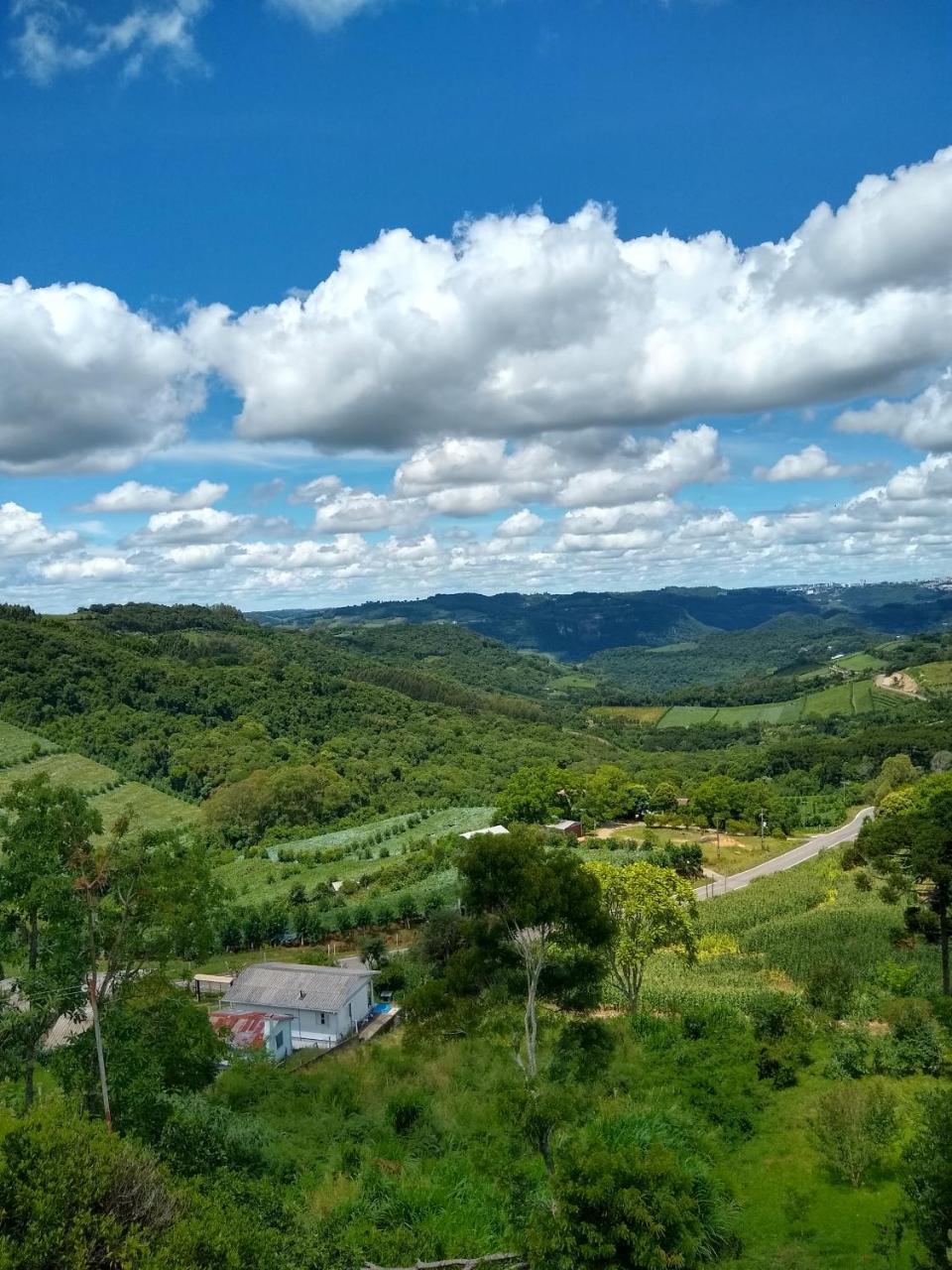 Casa Temporada Monte Belo Do Sul Villa Monte Belo dol Sul ภายนอก รูปภาพ